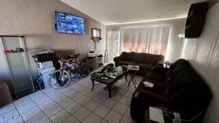 Photo #6: 6353685 Listing