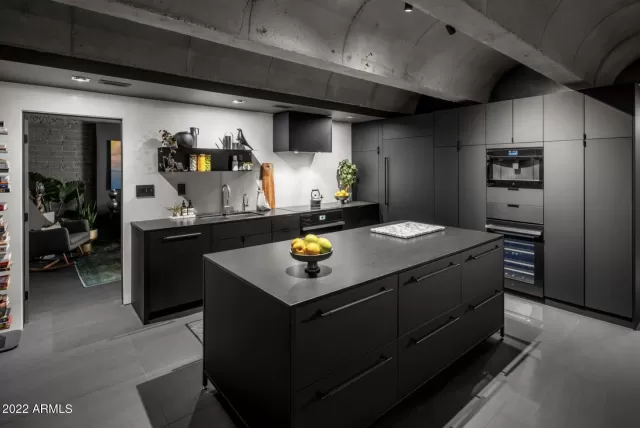 MLS: 6353710 Condo For Sale