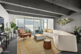 Photo #1: 6353710 Listing