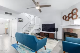 Photo #5: 6353732 Listing