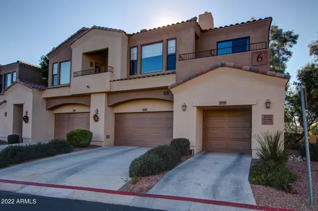 MLS: 6353735 Condo For Sale