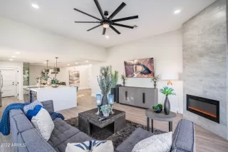 Photo #3: 6353754 Listing