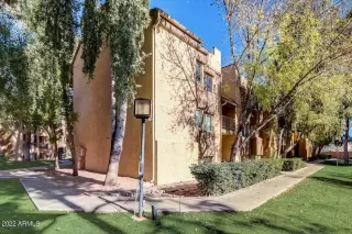 Photo #2: 6353775 Listing