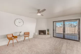 Photo #4: 6353849 Listing