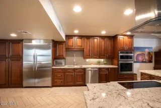 Photo #4: 6354001 Listing 