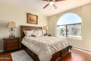 Photo #4: 6354027 Listing