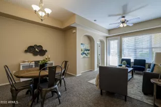 Photo #5: 6354028 Listing