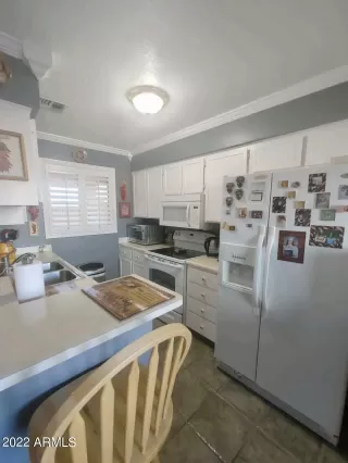 Photo #3: 6354108 Listing