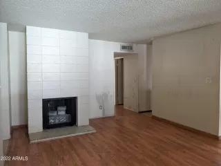 Photo #4: 6354499 Listing