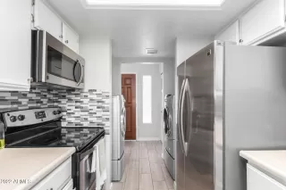 Photo #6: 6354501 Listing 