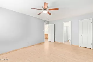 Photo #5: 6354530 Listing 