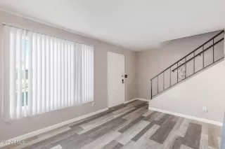 Photo #5: 6354549 Listing