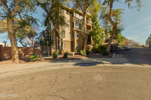 MLS: 6354651 Condo For Sale