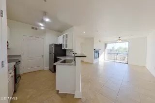 Photo #2: 6354651 Listing