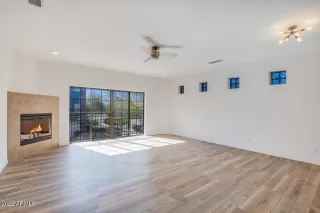 Photo #2: 6354788 Listing