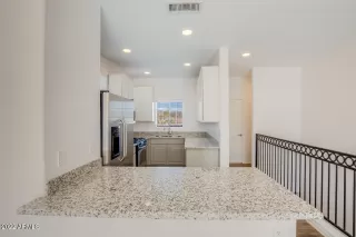 Photo #6: 6354788 Listing