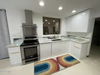 Photo #2: 6354944 Listing