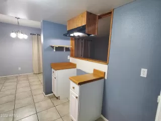 Photo #6: 6355052 Listing 