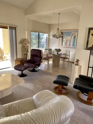 Photo #3: 6355057 Listing