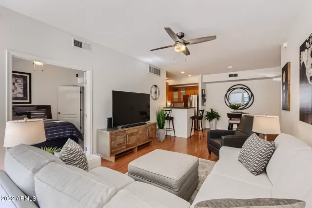 MLS: 6355244 Condo For Sale