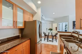 Photo #6: 6355244 Listing