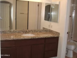 Photo #4: 6355374 Listing