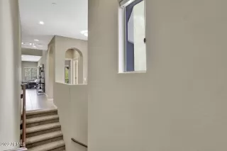 Photo #5: 6355681 Listing