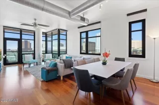 Photo #3: 6355684 Listing