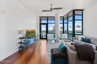 Photo #4: 6355684 Listing