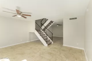 Photo #2: 6355741 Listing 