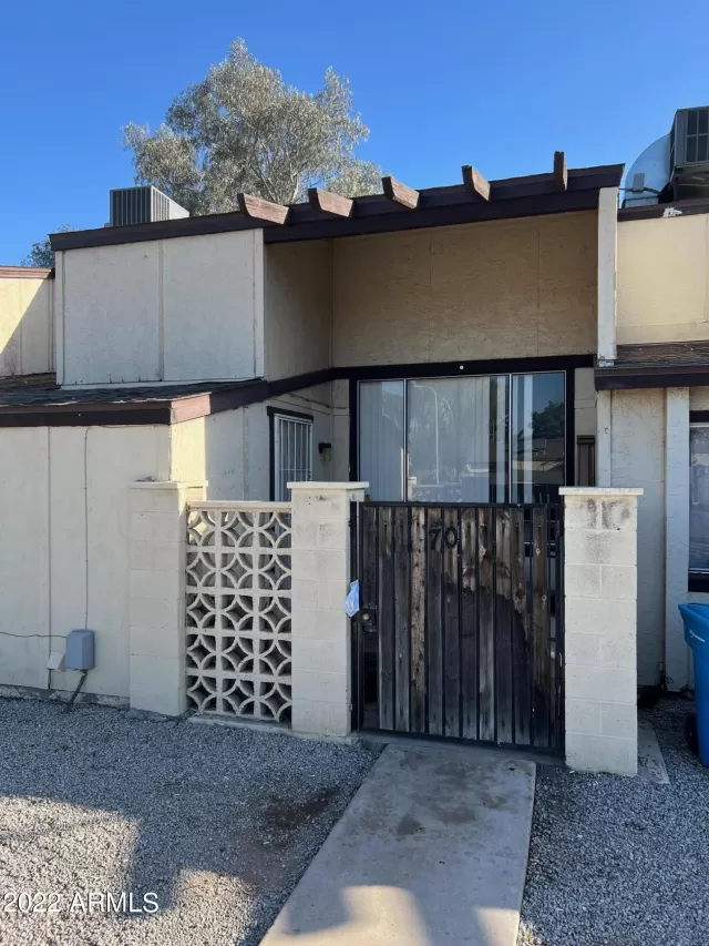 MLS: 6355819 Condo For Sale