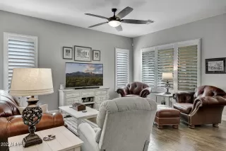 Photo #6: 6355842 Listing