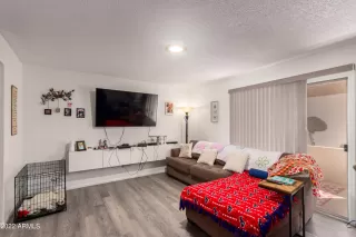 Photo #2: 6355852 Listing 