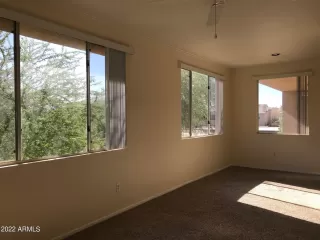 Photo #2: 6355860 Listing