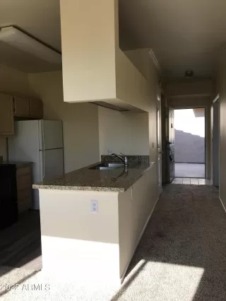 Photo #5: 6355860 Listing