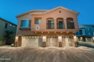 Photo #1: 6355986 Listing 