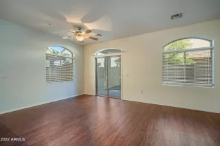 Photo #5: 6355986 Listing 