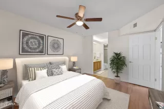 Photo #5: 6356012 Listing