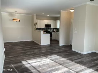 Photo #3: 6356305 Listing