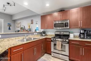 Photo #3: 6356335 Listing 