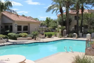 Photo #4: 6356366 Listing