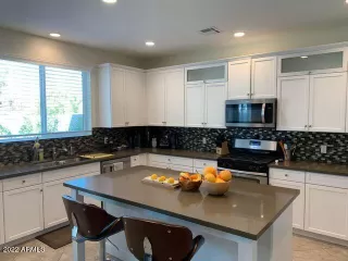 Photo #1: 6356589 Listing