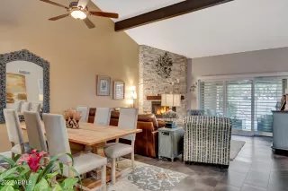 Photo #6: 6356608 Listing 