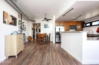 Photo #6: 6356702 Listing