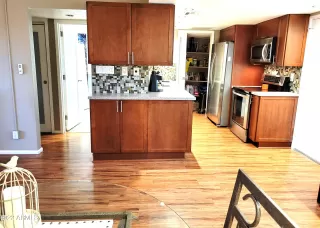 Photo #5: 6356783 Listing