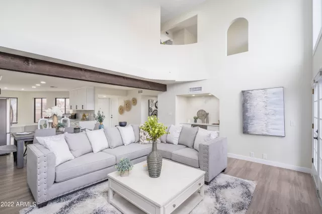 MLS: 6356925 Condo For Sale