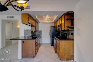 Photo #3: 6357029 Listing 