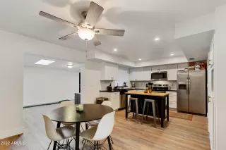 Photo #4: 6357036 Listing