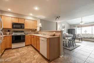 Photo #3: 6357055 Listing 