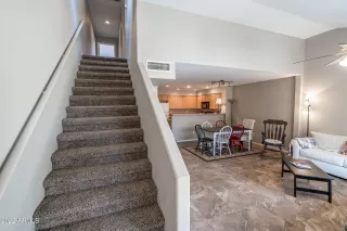 Photo #4: 6357055 Listing 